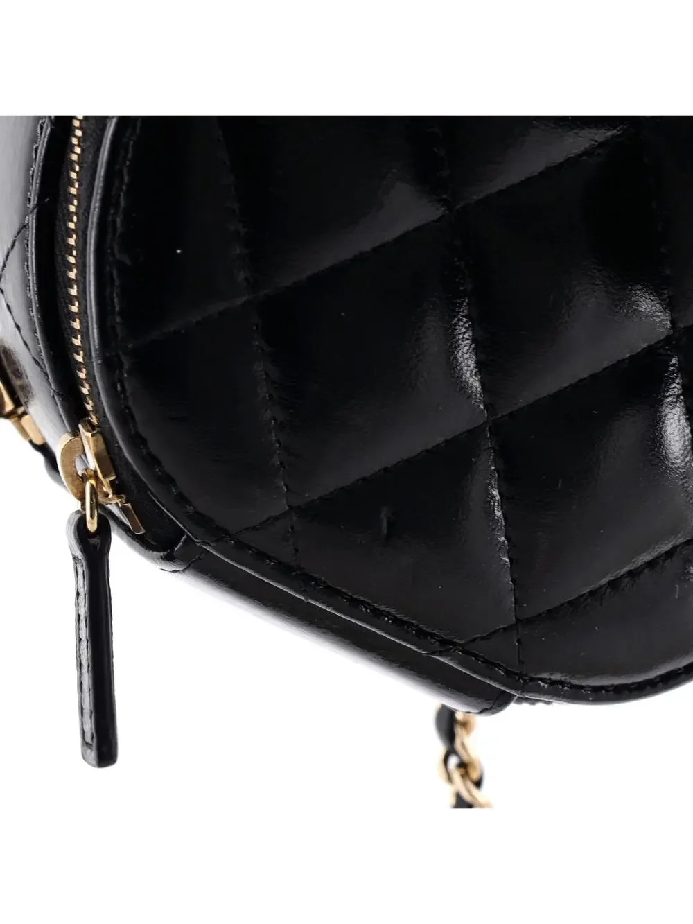 Chanel Handle With Care Round Vanity #233950C48B